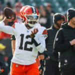 Opinion: Shedeur Sanders’ Pro Bowl berth is reminiscent of Tyler Huntley in 2022