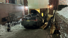 Car ramming at largest synagogue in Brooklyn
