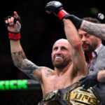 Volkanovski wins featherweight title defence against Lopes at UFC 325