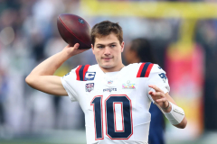 Does Drake Maye need surgery on his shoulder? Here’s what he says