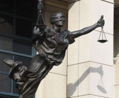 ICE agents accused of lying about Minneapolis shooting