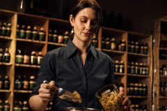 Root of the matter: Inside modern herbal health