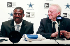 Tag a star? Trade up? Spend money? ’26 might be ’12 again for Cowboys