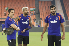 South Africa end India’s 12-match T20 World Cup winning streak in Ahmedabad