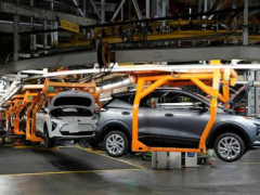 US wholesale prices arrive hotter than expected, up 0.5% from December and 2.9% from a year ago