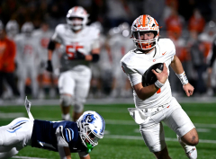 Which class of 2026 QBs were signed by SEC schools?