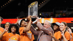 Texas rolls SC for 1st women’s SEC tourney title