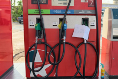 Refiners assure oil supply adequate amid panic buying