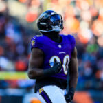 Dolphins sign former All-American LB to bolster pass rush