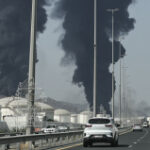 U.S. stock futures dip, oil climbs again as investors brace for escalation of Iran conflict